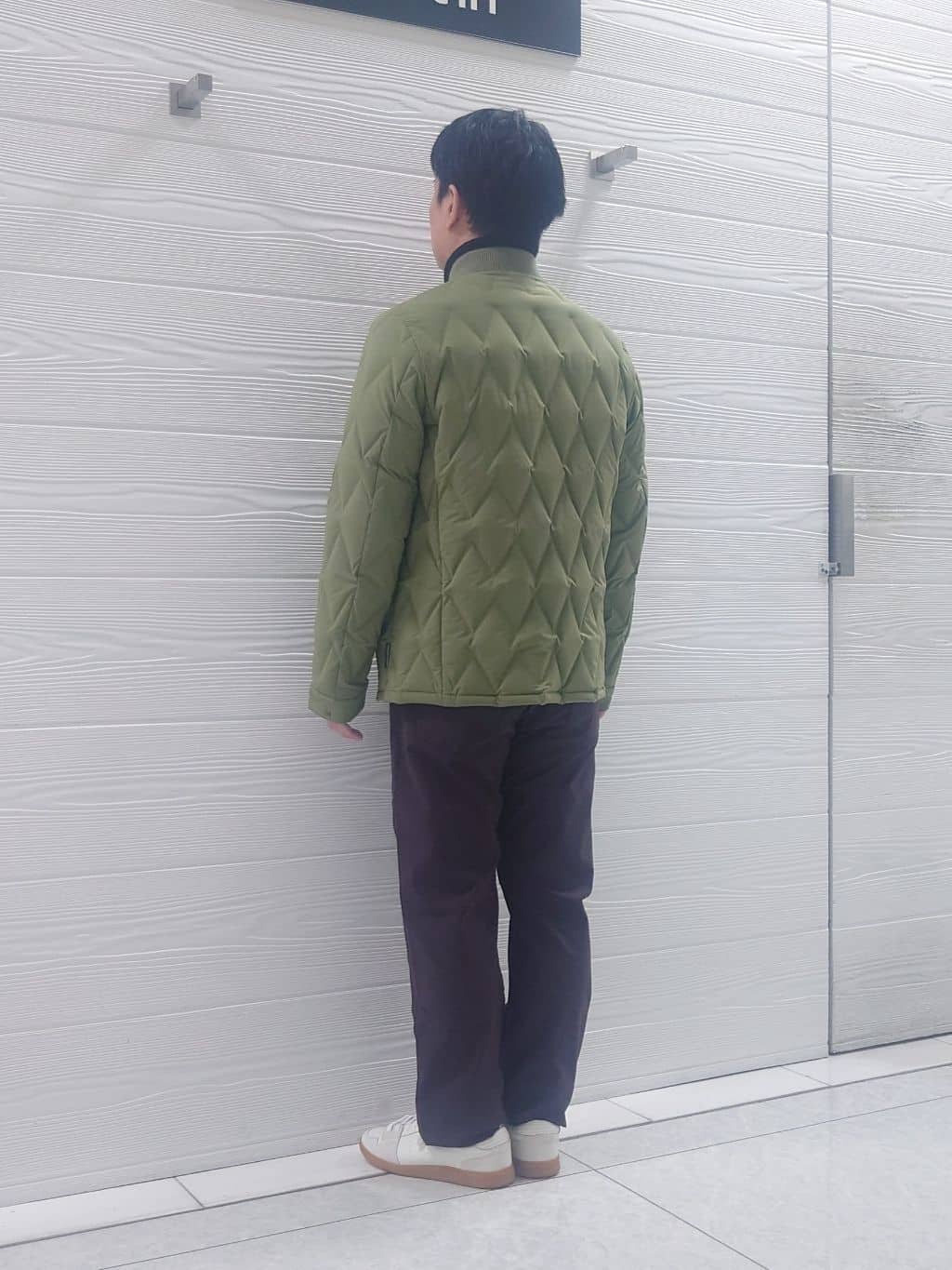 かずさんの「TAKEO KIKUCHI｜【Made in JAPAN】播州織 ストレッチ パンツ」を使ったコーディネート