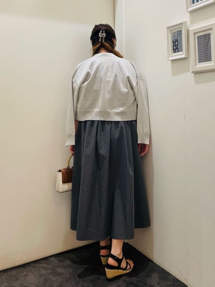c_h_i_k_aさんの「grove｜」を使ったコーディネート