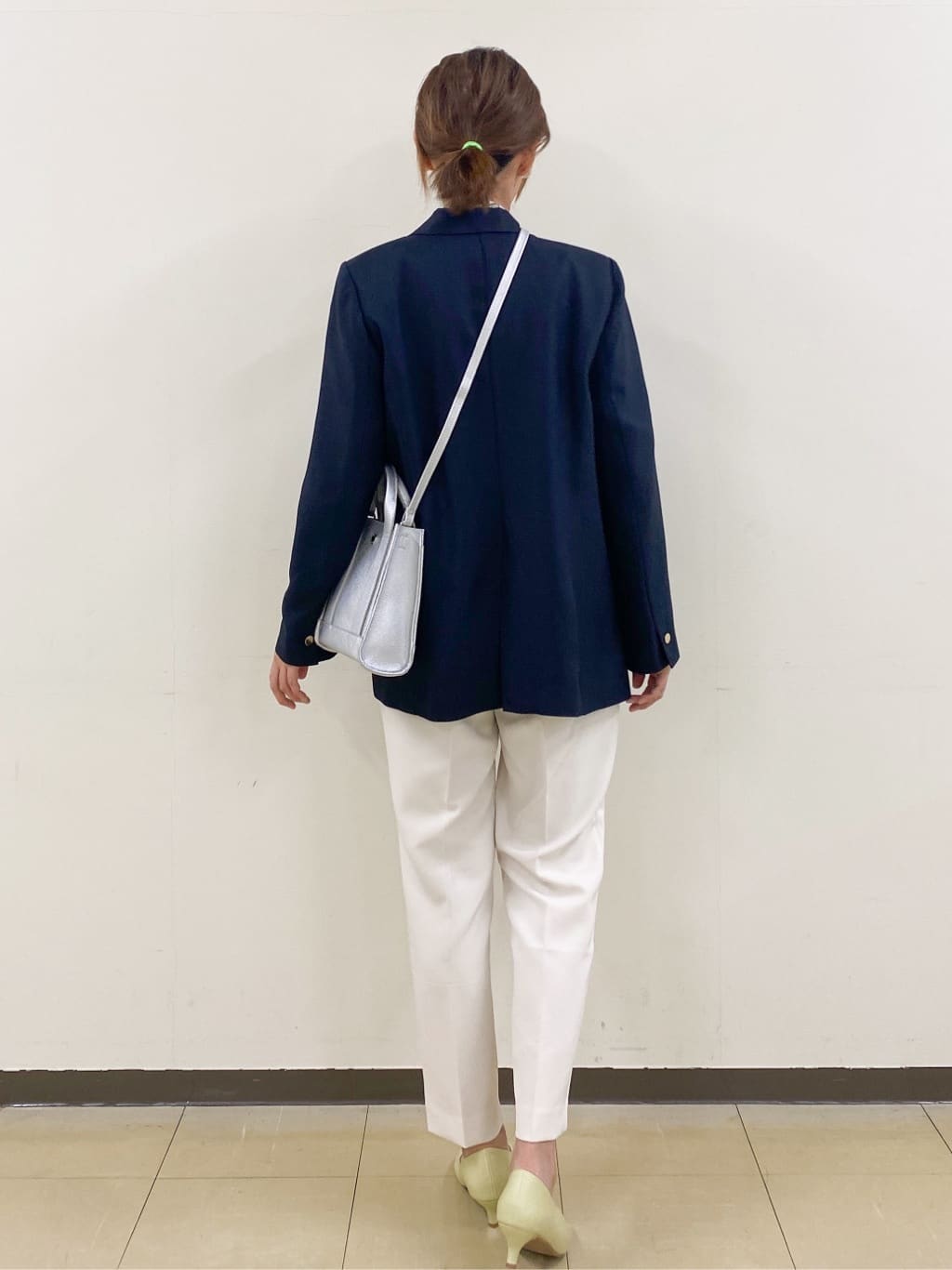 miさんの「index｜◆【抗菌防臭加工／低反発クッション】名品　ポインテッドトゥパンプス」を使ったコーディネート