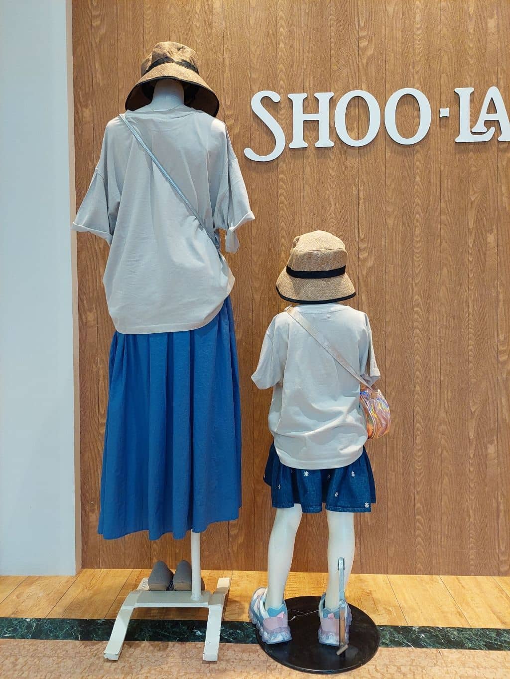 MARIEさんの「SHOO･LA･RUE｜」を使ったコーディネート
