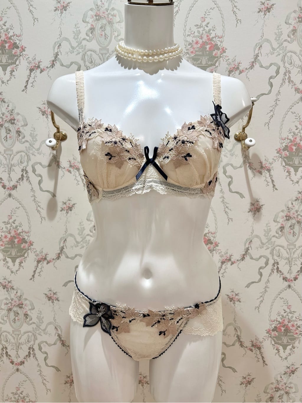 ichiさんの「Risa Magli｜エレーナ ブラジャー」を使ったコーディネート