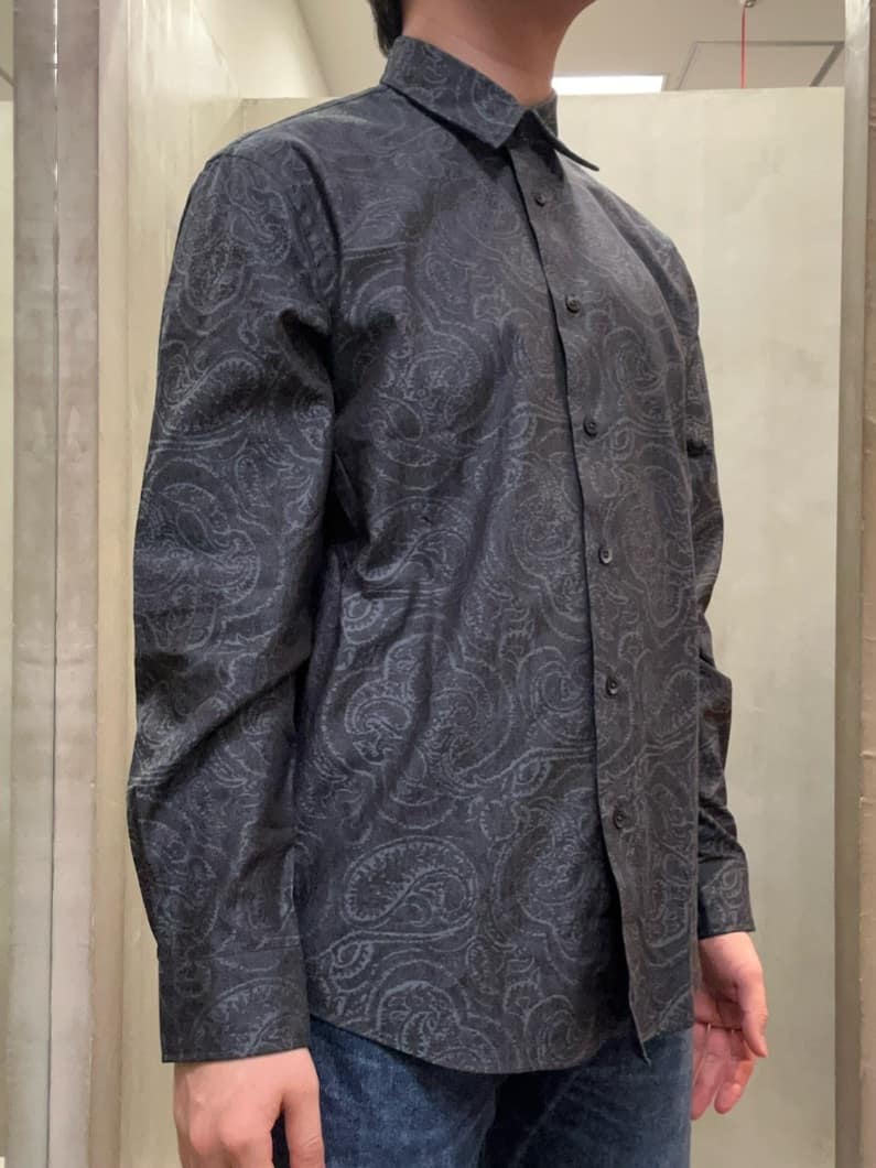 コウノ モトヤさんの「TAKEO KIKUCHI｜【モンスターストレッチ】日本製 ウォッシュド デニムパンツ」を使ったコーディネート