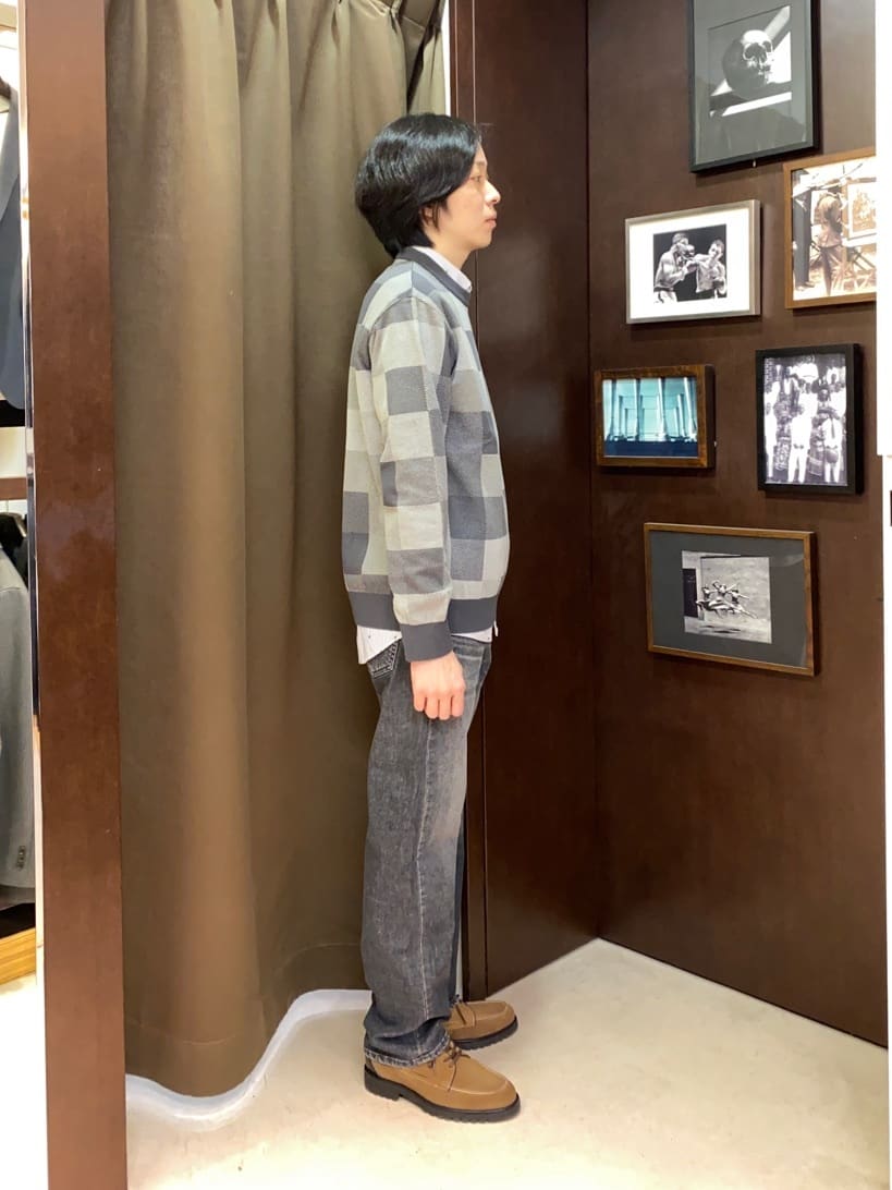コバヤシさんの「TAKEO KIKUCHI｜【モンスターストレッチ】日本製 ウォッシュド デニムパンツ」を使ったコーディネート
