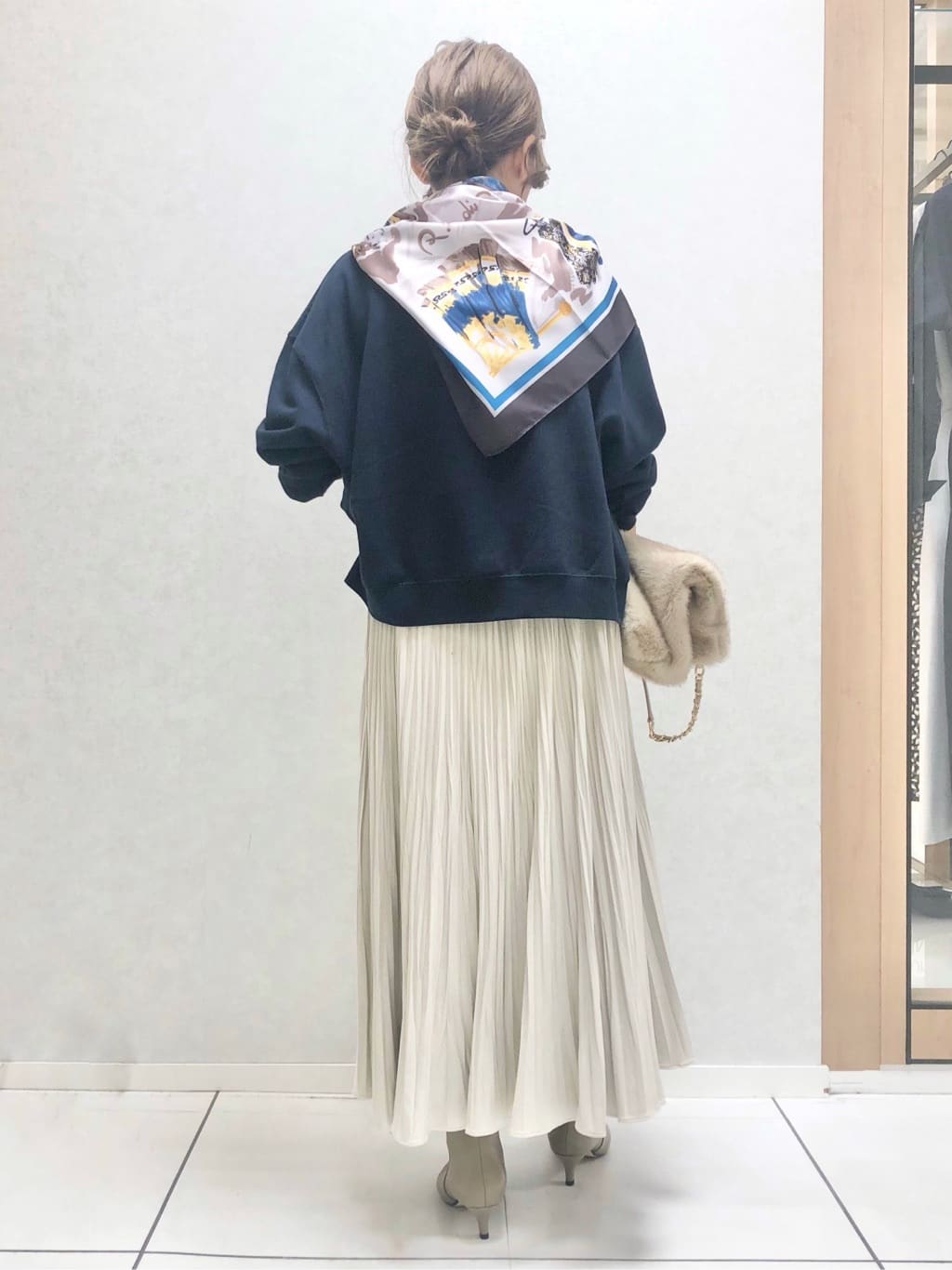 sayuさんの「UNTITLED｜【古畑星夏さん着用】トルソープリントスカーフ」を使ったコーディネート