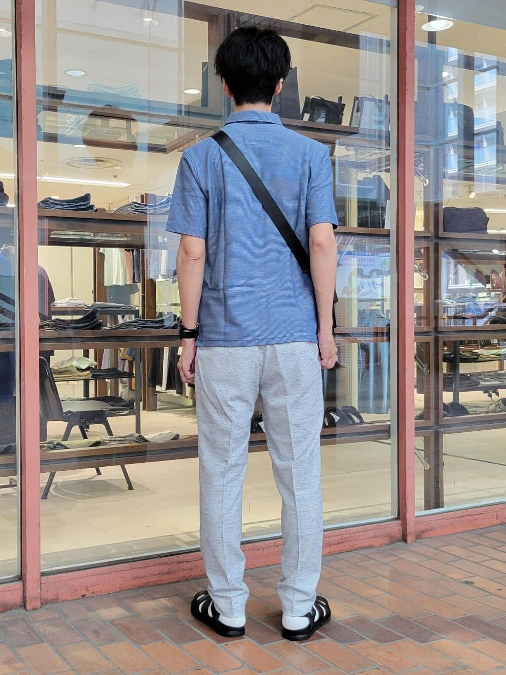piroyaさんの「TAKEO KIKUCHI｜【抗菌防臭／9色5サイズ展開】ハニカムメランジ ポロシャツ」を使ったコーディネート