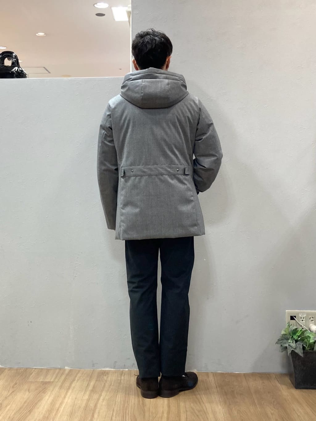 シュンさんの「TAKEO KIKUCHI｜【Made in JAPAN】播州織 ストレッチ パンツ」を使ったコーディネート
