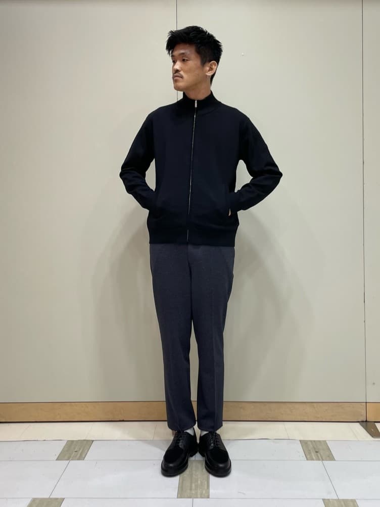 TAKE✳︎さんの「TAKEO KIKUCHI｜【Sサイズ～】メランジ ストレッチ ジャージー スラックス」を使ったコーディネート