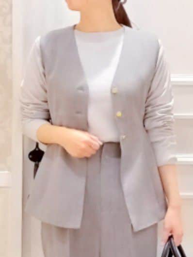 Nakaさんの「grove｜【人間工学】つつまれフィットパンプス【入卒対応可】」を使ったコーディネート