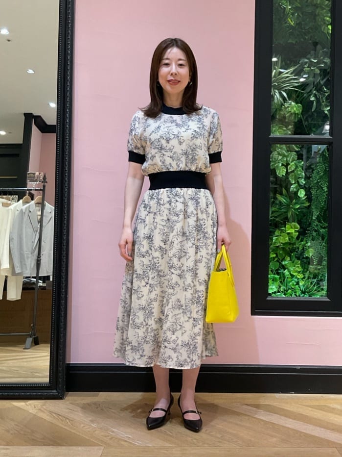 maruさんの「DRESSTERIOR｜【otonaMUSE5月号掲載/日本製】シュリンクレザーミニトート」を使ったコーディネート
