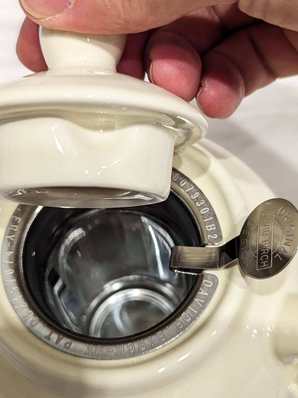 シモさんの「212 KITCHEN STORE｜ファームハウス ティーポット アイボリー ２カップ＜London Pottery ロンドンポタリー＞」を使ったコーディネート