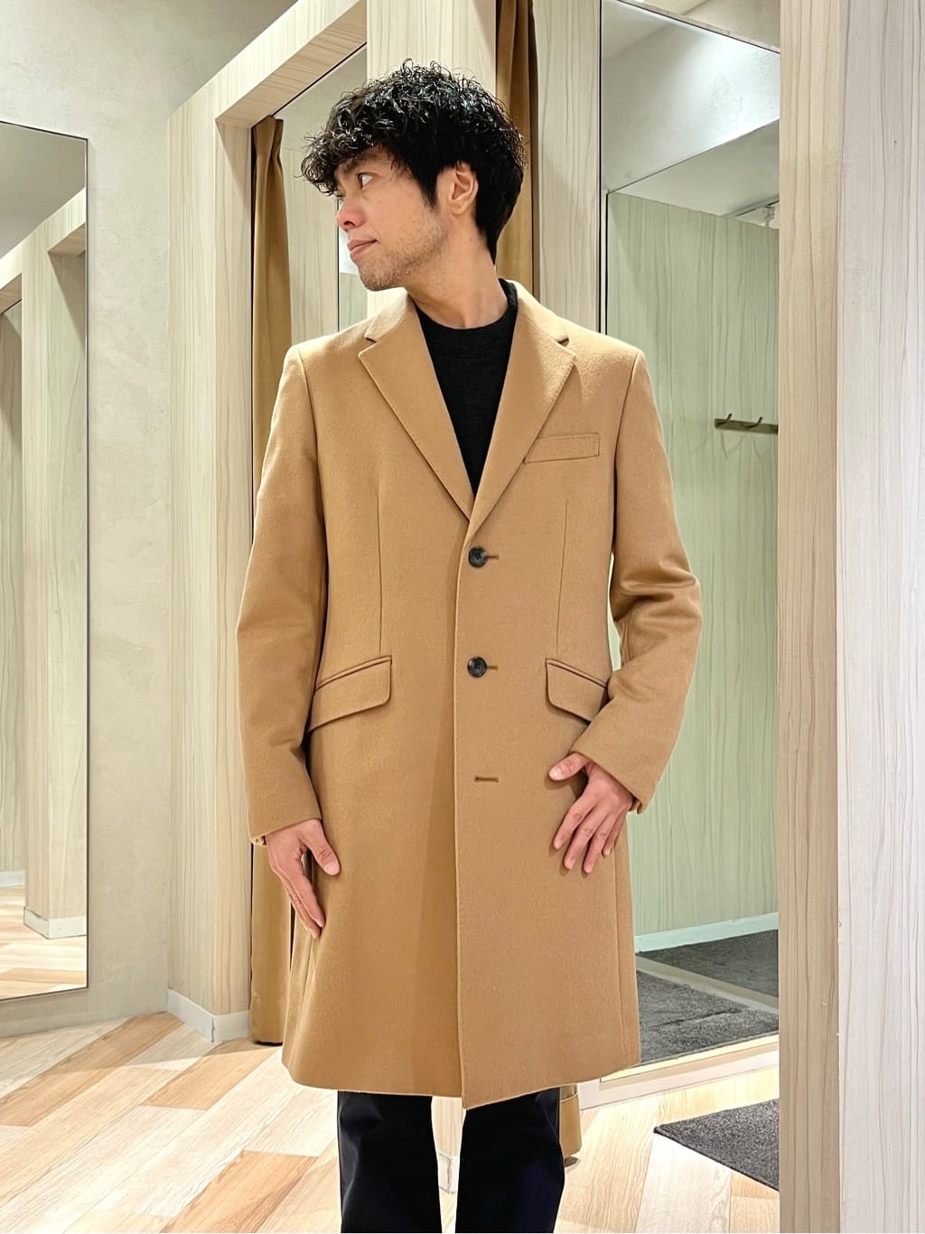 URAさんの「TAKEO KIKUCHI｜ウールカシミヤブレンド チェスターコート」を使ったコーディネート