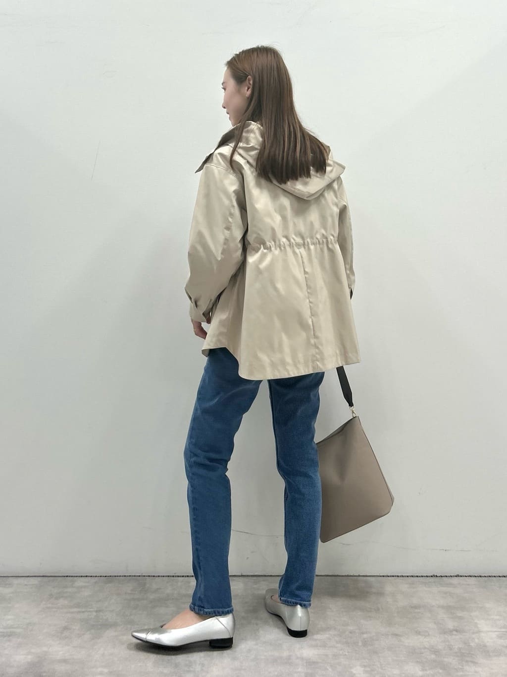 mitsukiさんの「INDIVI｜【通年活躍！褒められデニム】スキニー デニムパンツ」を使ったコーディネート