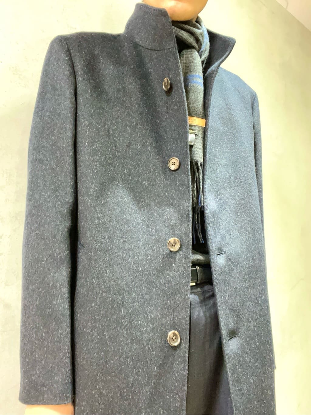 Seiyaさんの「TAKEO KIKUCHI｜【ウールカシミヤブレンド】ビーバー調 スタンドカラー コート」を使ったコーディネート