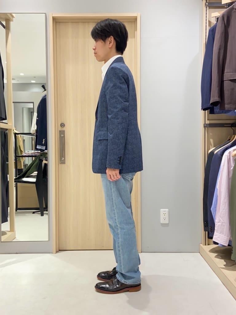 わいずみさんの「TAKEO KIKUCHI｜【抗菌防臭】COOL DOTS（R）ドビープリント ジャケット」を使ったコーディネート