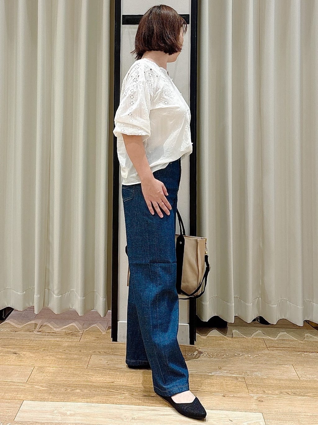 amamaさんの「grove｜【SOMETHING&times;grove別注】LISAWIDE DENIM PANTS」を使ったコーディネート