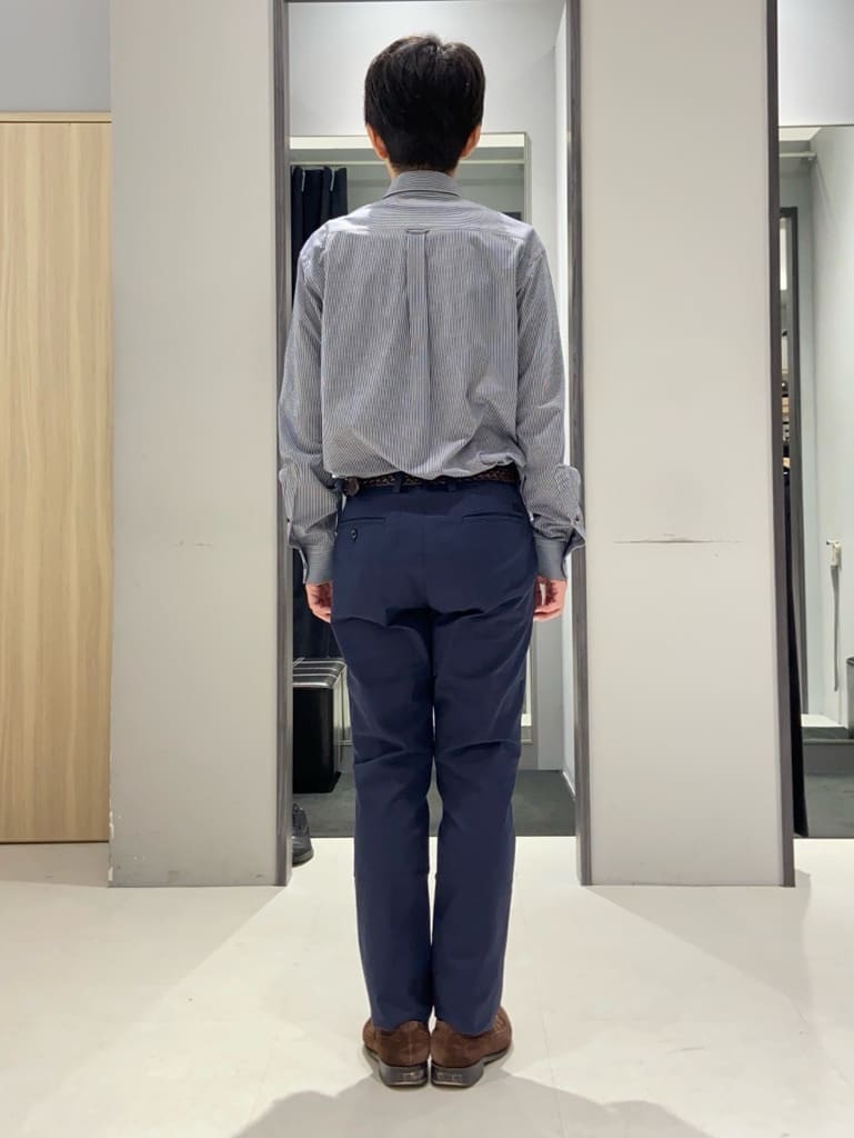 わいずみさんの「TAKEO KIKUCHI｜【Made in JAPAN】播州織 ヘリンボン ストレート パンツ」を使ったコーディネート