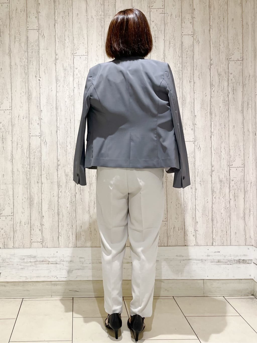 kcさんの「index｜ストレッチテーパードパンツ【洗濯機洗い可／吸水速乾／防シワ】」を使ったコーディネート
