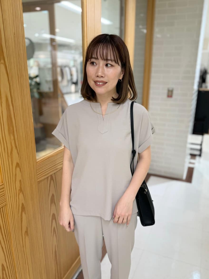 yoshikoさんの「UNTITLED｜【日本製・本革】Comfit Dresser Pumps（コンフィットドレッサーパンプス）」を使ったコーディネート