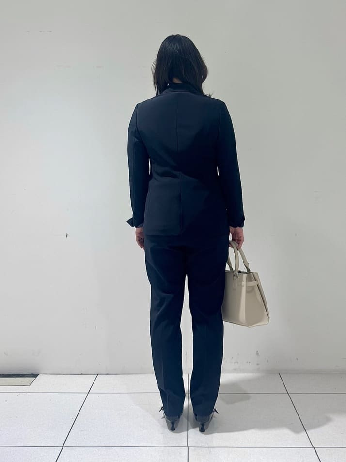 そんさんの「INDIVI｜【洗える／UVケア／スーツ】ストレッチテーラードカラージャケット」を使ったコーディネート
