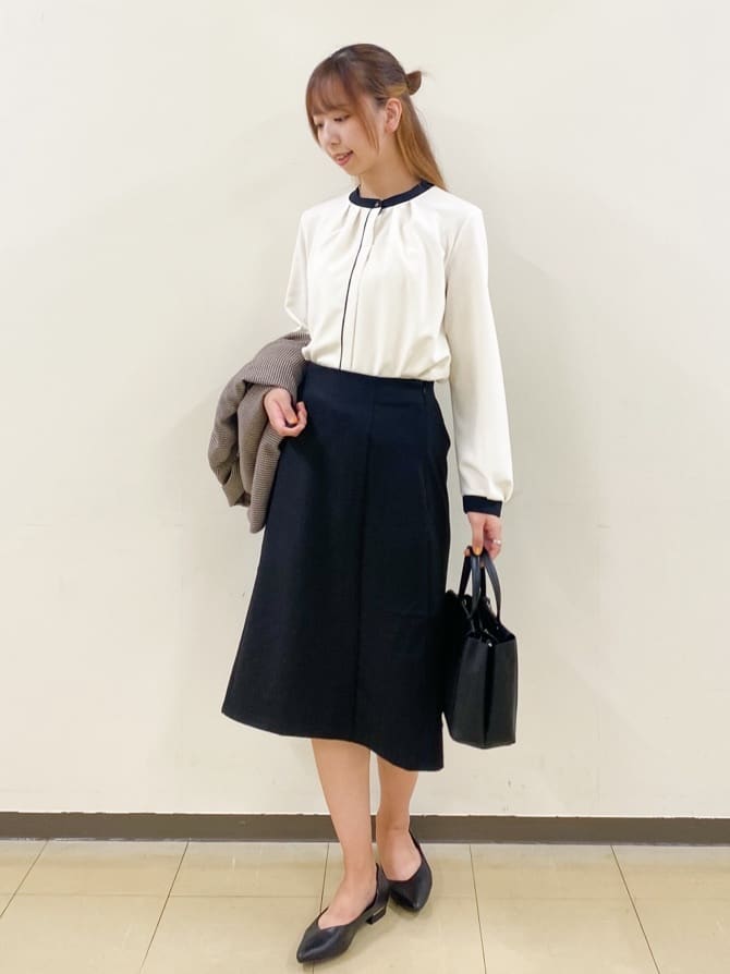 yurinaさんの「index｜《5色展開／S-LLサイズ》ストレッチマーメイドスカート／セットアップ対応【洗濯機洗い可／イージーケ」を使ったコーディネート