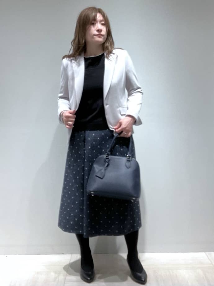 関根さんの「Reflect｜」を使ったコーディネート