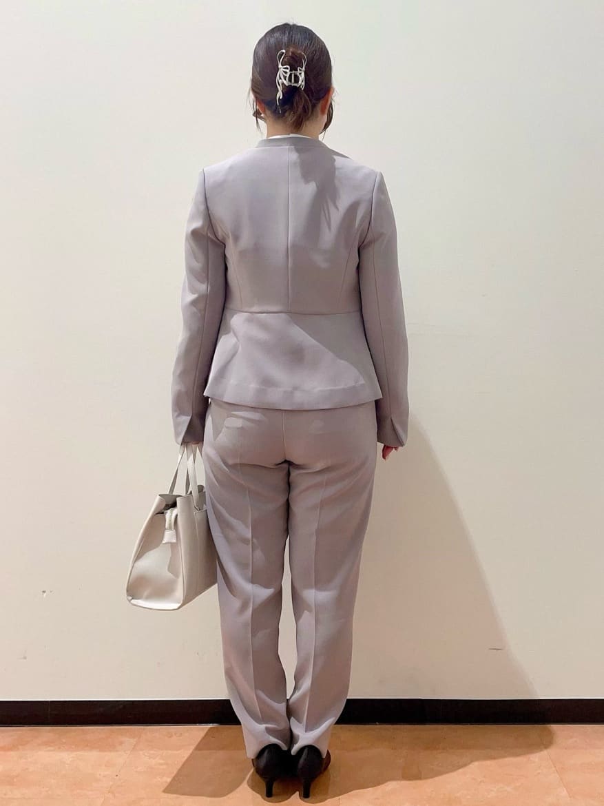 ayumiさんの「OPAQUE.CLIP｜◆【抗菌防臭加工／低反発クッション】名品　ポインテッドトゥパンプス」を使ったコーディネート
