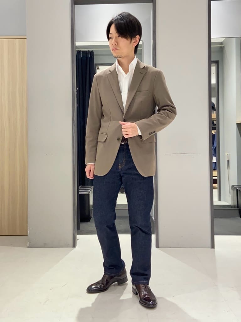 わいずみさんの「TAKEO KIKUCHI｜【360&deg;ストレッチ／セットアップ対応】None Of Stress ジャケット」を使ったコーディネート