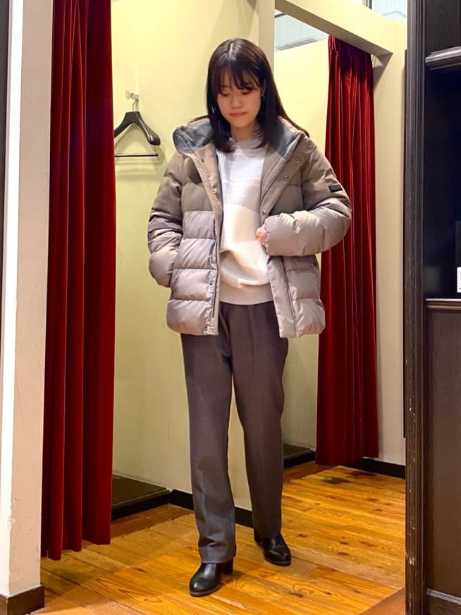 かわぴーさんの「TAKEO KIKUCHI｜【DOWN FABRIC】ダウンファブリック ドレスパンツ / セットアップ対応」を使ったコーディネート