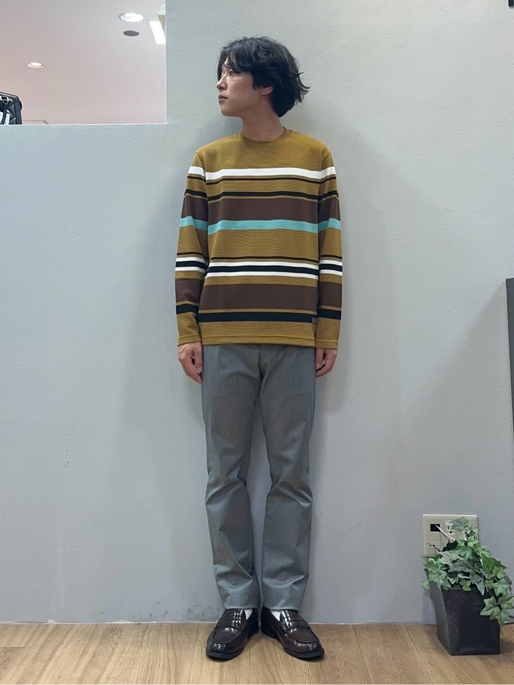 Uさんの「TAKEO KIKUCHI｜【全7サイズ&times;8色展開！】トップマルチヘリンボン パンツ」を使ったコーディネート