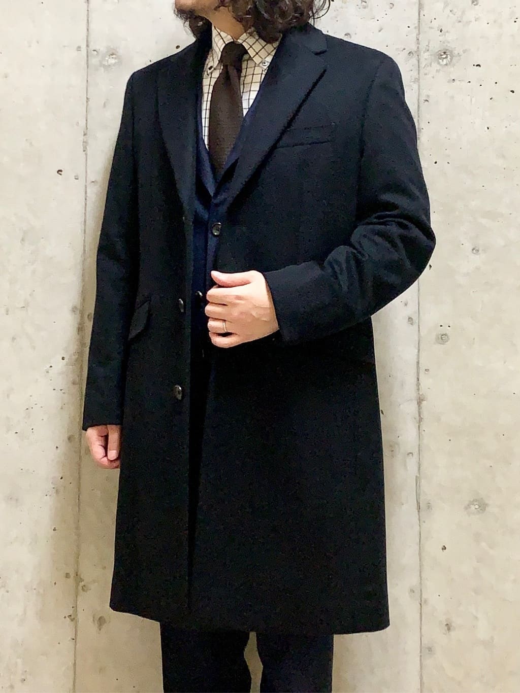 木村剛さんの「TAKEO KIKUCHI｜ウールカシミヤブレンド チェスターコート」を使ったコーディネート