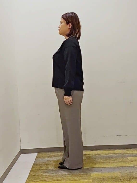 okayuさんの「THE SHOP TK｜◆【後ろタック】マウンテンパーカ/洗える」を使ったコーディネート