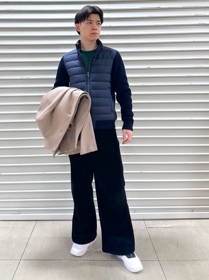 イッシーさんの「TAKEO KIKUCHI｜【ウールカシミヤブレンド】ビーバー調 スタンドカラー コート」を使ったコーディネート