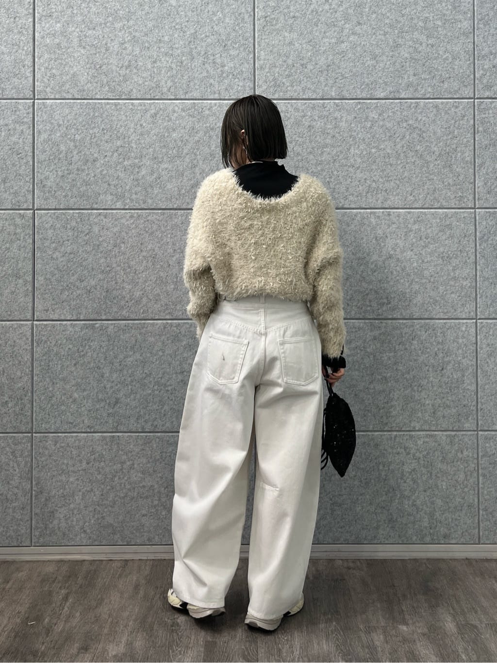 kotakiさんの「INDIVI｜ハイウエストカーブデニム」を使ったコーディネート