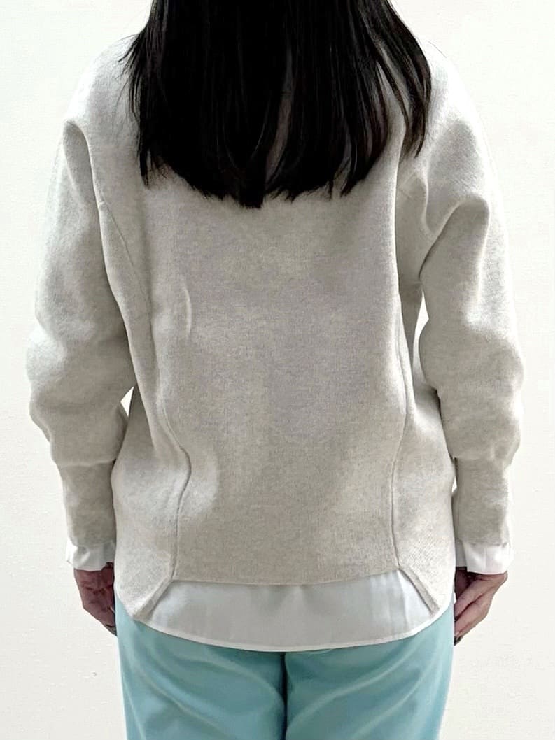 Wakaさんの「INDIVI｜◆【2点セット／UVケア】ツイードジレ＆ボウタイブラウス カセット服」を使ったコーディネート