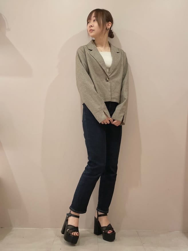 azusaさんの「ESPERANZA｜ラク盛り厚底サンダルⅢ」を使ったコーディネート
