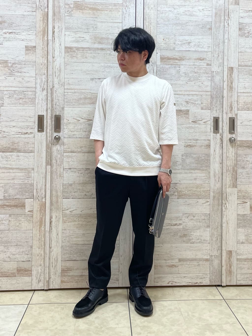 Suehiroさんの「TAKEO KIKUCHI｜」を使ったコーディネート