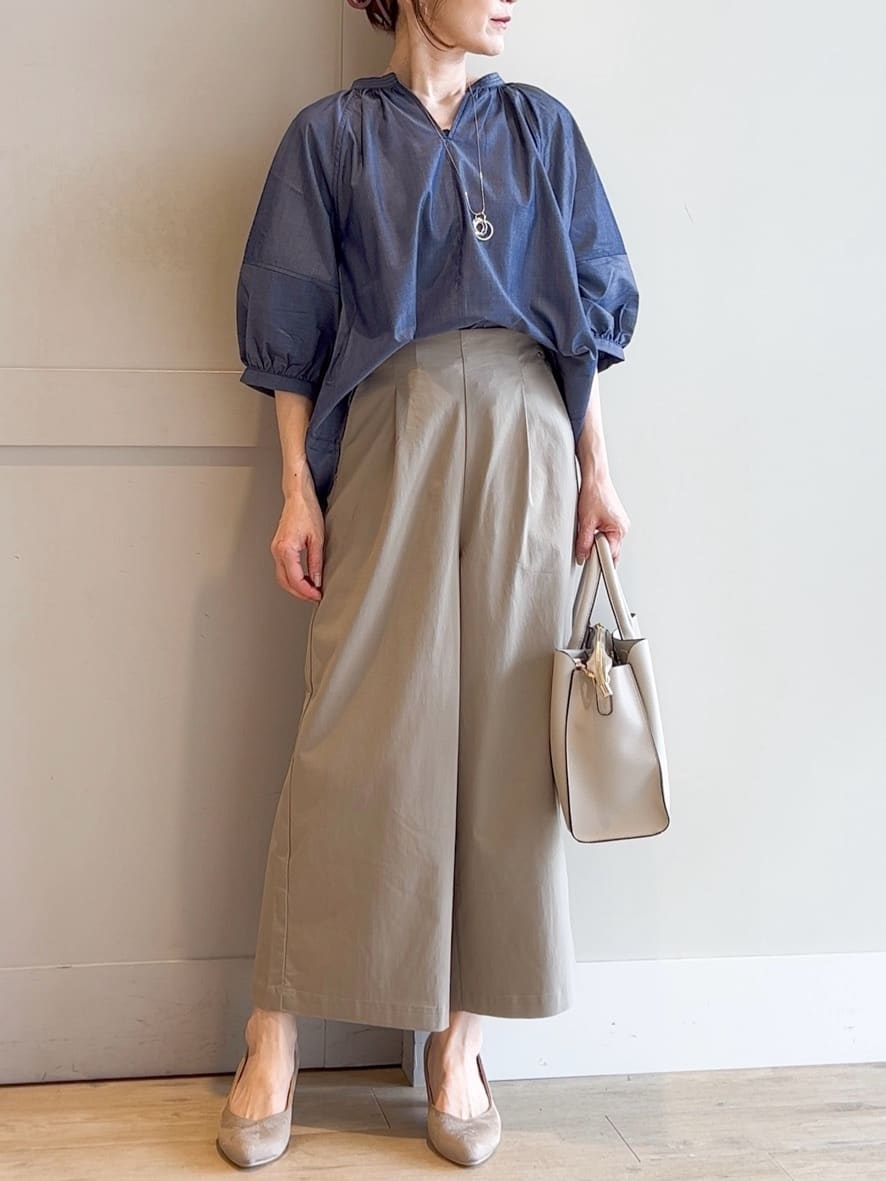 yamakoさんの「grove｜サマーハイパーストレッチワイドパンツ」を使ったコーディネート