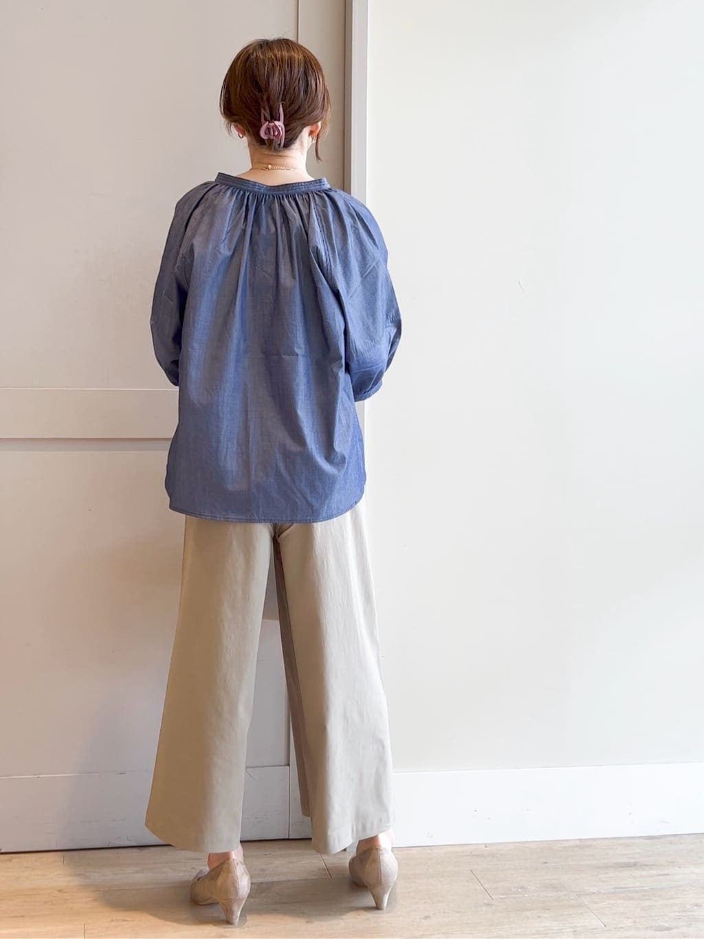 yamakoさんの「grove｜サマーハイパーストレッチワイドパンツ」を使ったコーディネート
