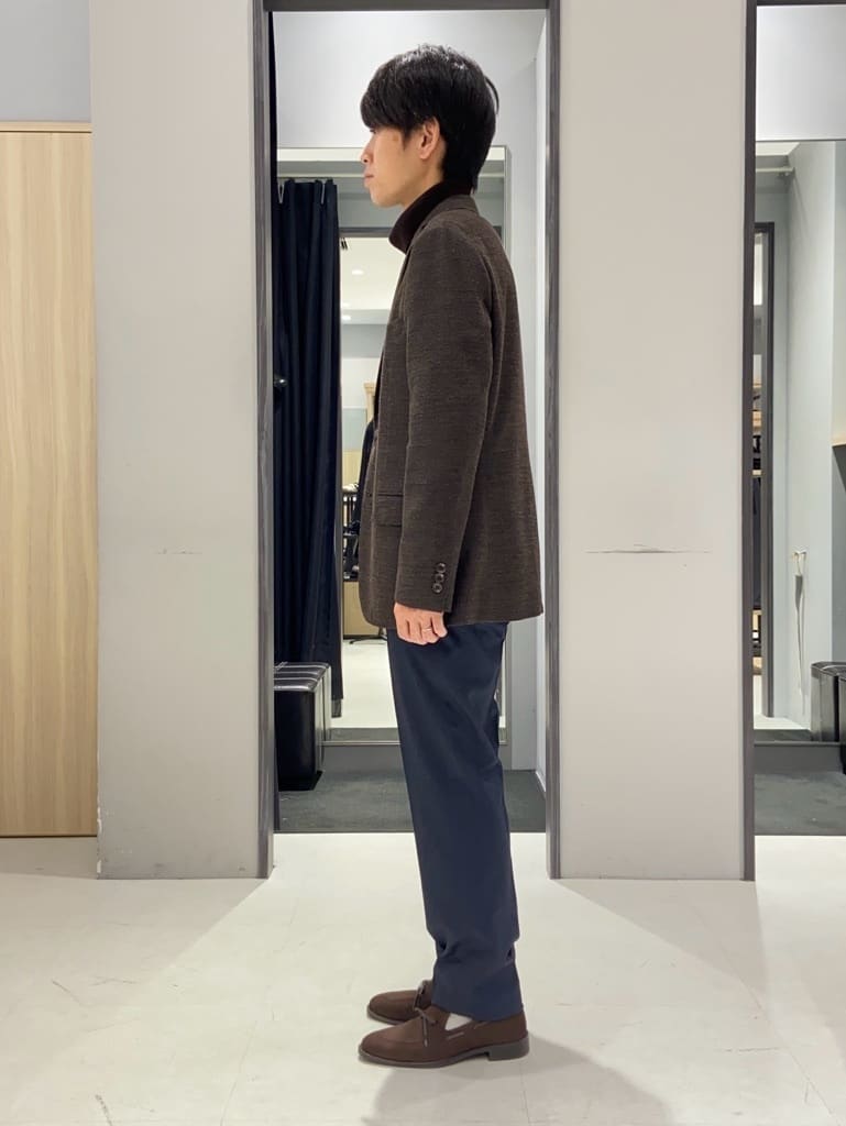わいずみさんの「TAKEO KIKUCHI｜フルベジタンニンレザー バックパック」を使ったコーディネート