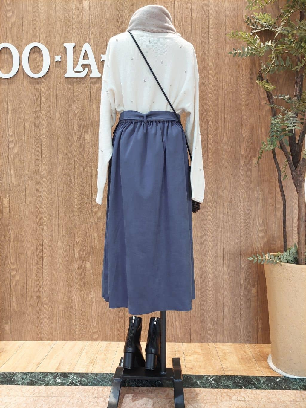 MARIEさんの「SHOO･LA･RUE｜」を使ったコーディネート