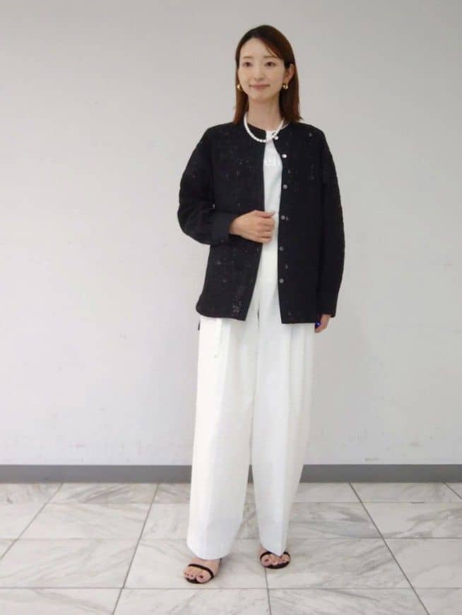 terumiさんの「UNTITLED｜◆【セットアップ可能／オンオフ】ラミー混 タックワイドパンツ」を使ったコーディネート