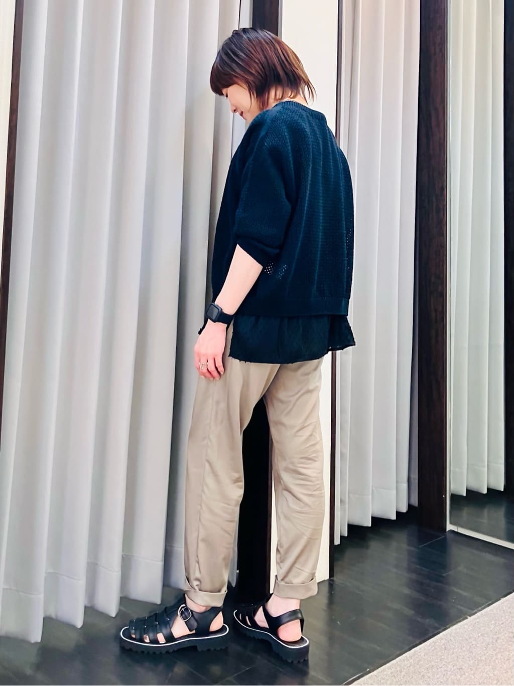 YUKIさんの「INDIVI｜【60cm四方】スクエアスカーフ」を使ったコーディネート