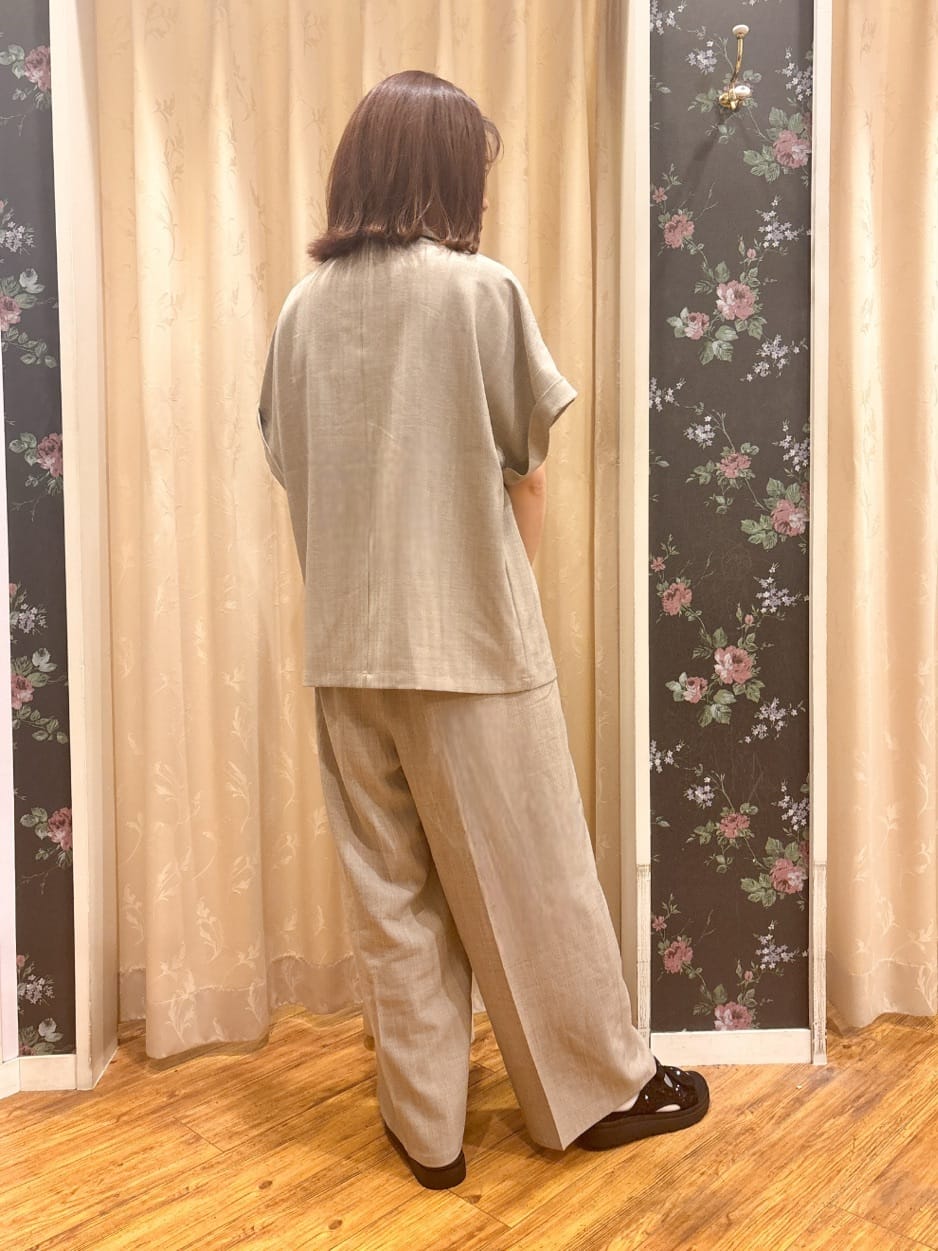 りぃさんの「SHOO･LA･RUE｜」を使ったコーディネート