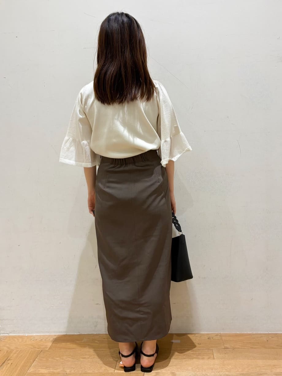 kurumiさんの「OPAQUE.CLIP｜◆《5色展開》シアーフレアスリーブニット【洗濯機洗い可】」を使ったコーディネート
