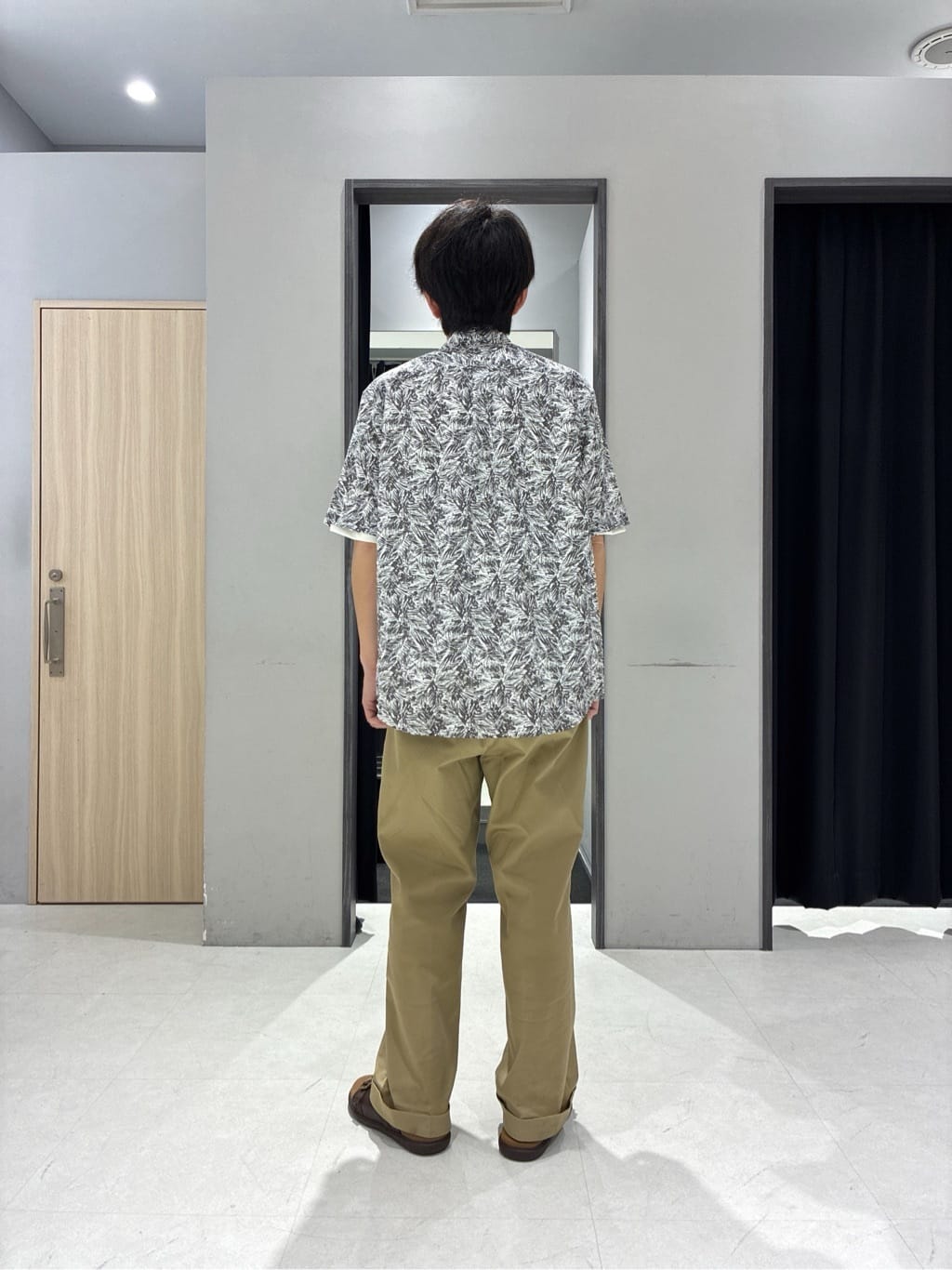 わいずみさんの「TAKEO KIKUCHI｜【キーリング付き】メランジ　大人ショルダーバッグ」を使ったコーディネート