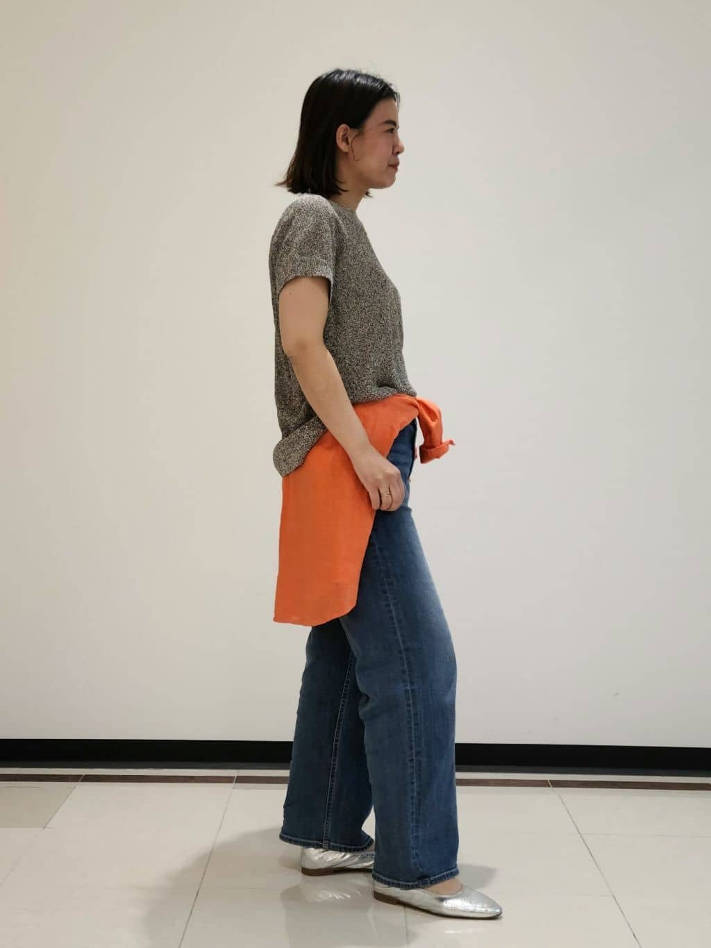eriさんの「INDIVI｜【褒められデニム】ワイドストレート デニムパンツ」を使ったコーディネート