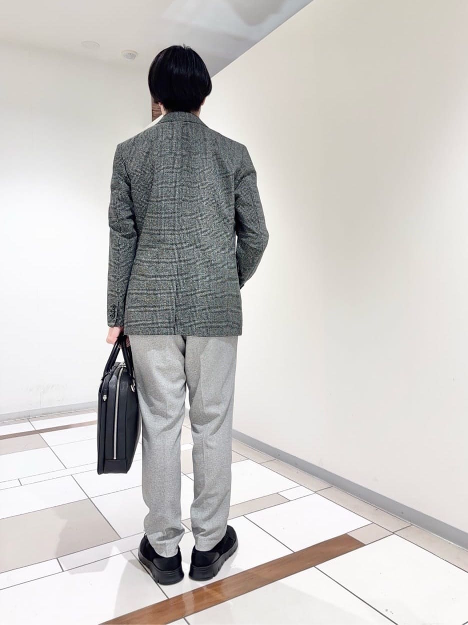 及川さんの「TAKEO KIKUCHI｜【抗菌防臭】COOL DOTS（R）ドビープリント ジャケット」を使ったコーディネート