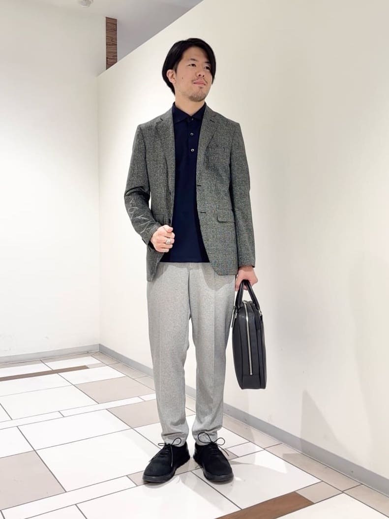 及川さんの「TAKEO KIKUCHI｜【抗菌防臭】COOL DOTS（R）ドビープリント ジャケット」を使ったコーディネート
