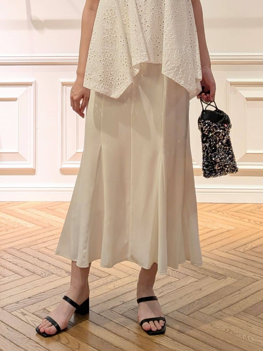 saoriさんの「DRESSTERIOR｜◆スパンコール2WAYポシェット」を使ったコーディネート