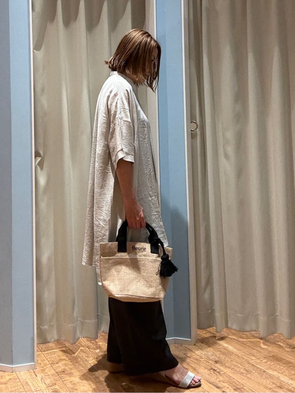 yuさんの「SHOO･LA･RUE｜◆【洗える/S-LL/ひんやり】ゆったりチュニックワンピース」を使ったコーディネート